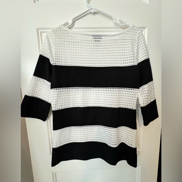 Ann Taylor Open Knit Sweater Size Medium - Picture 1 of 6
